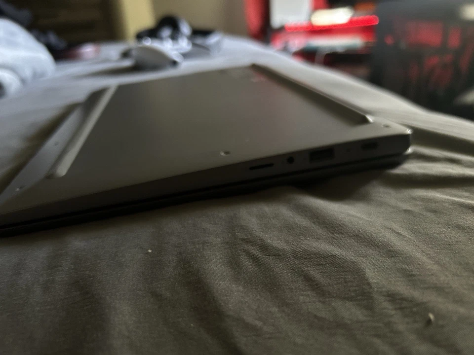 Leveno Libro Cromo Tipo C Pantalla Táctil Totalmente Funcionando Usado Foto 4 de 4