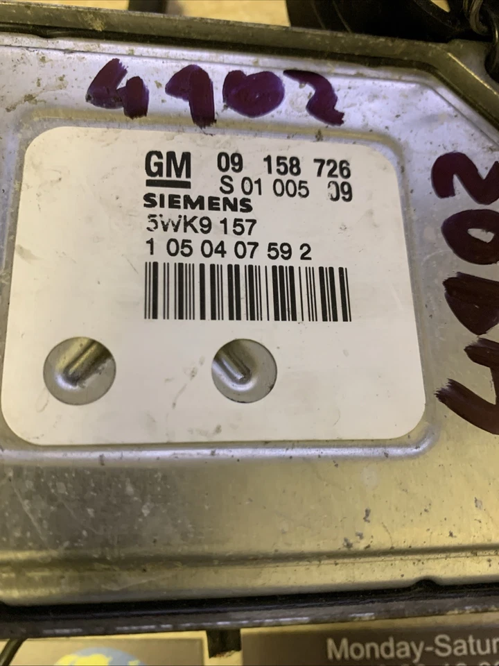 Vauxhall Opel Z18XE ENGINE CONTROL UNIT  ECU SET KIT 09158726 5WK9157 - Image 2 of 4