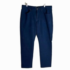 Travis Mathew mens performance wear athletic size 36x30 outdoors casual