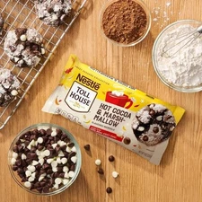 Nestle Toll House Hot Cocoa & Marshmallow Morsels Baking Chips BB: 8/2025