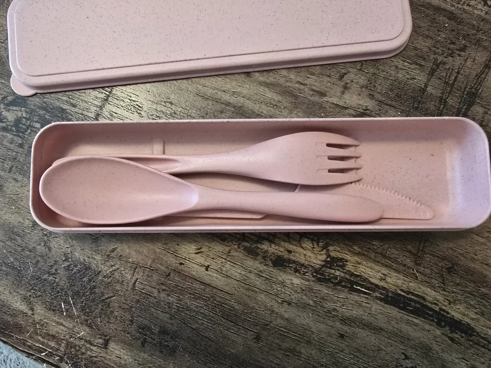 Large Reusable Utensil Set Case  Portable Plastic Spoon, Fork, & Knife - Image 2 of 4