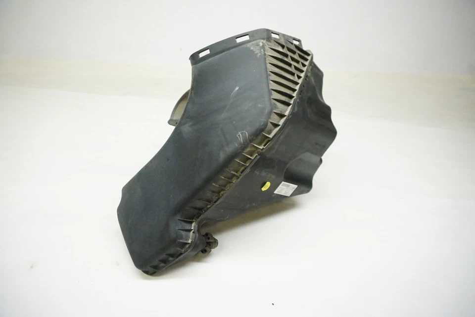 2013-2014 奥迪 A6 CAED 发动机进气盒 4G01338L — 第 2/4 张图片