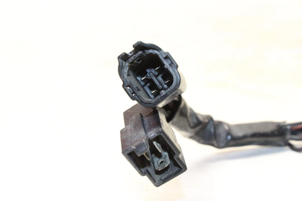 03-09 REGULADOR DE VOLTAJE RECTIFICADOR OEM SUZUKI SV650S Foto 4 de 4