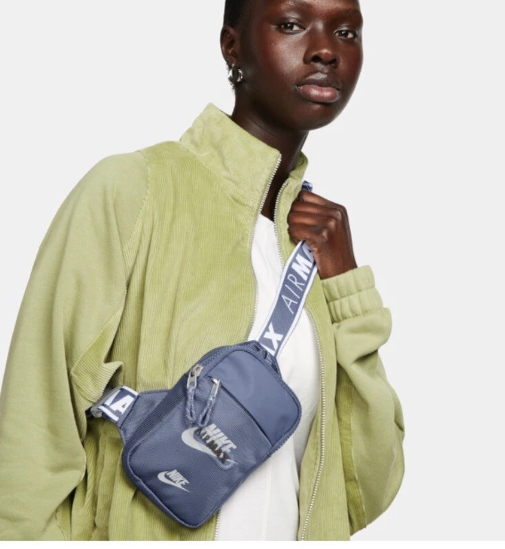 Air max hip pack sale