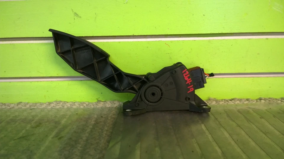 04 05 06 07 08 NISSAN MAXIMA 3.5L AT ACELERADOR PEDAL OEM 1264-19 Foto 3 de 3