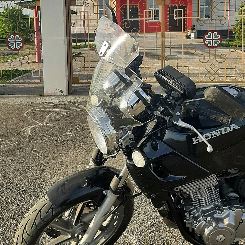 Parabrisas delantero para moto Harley Touring Dyna Foto 2 de 4