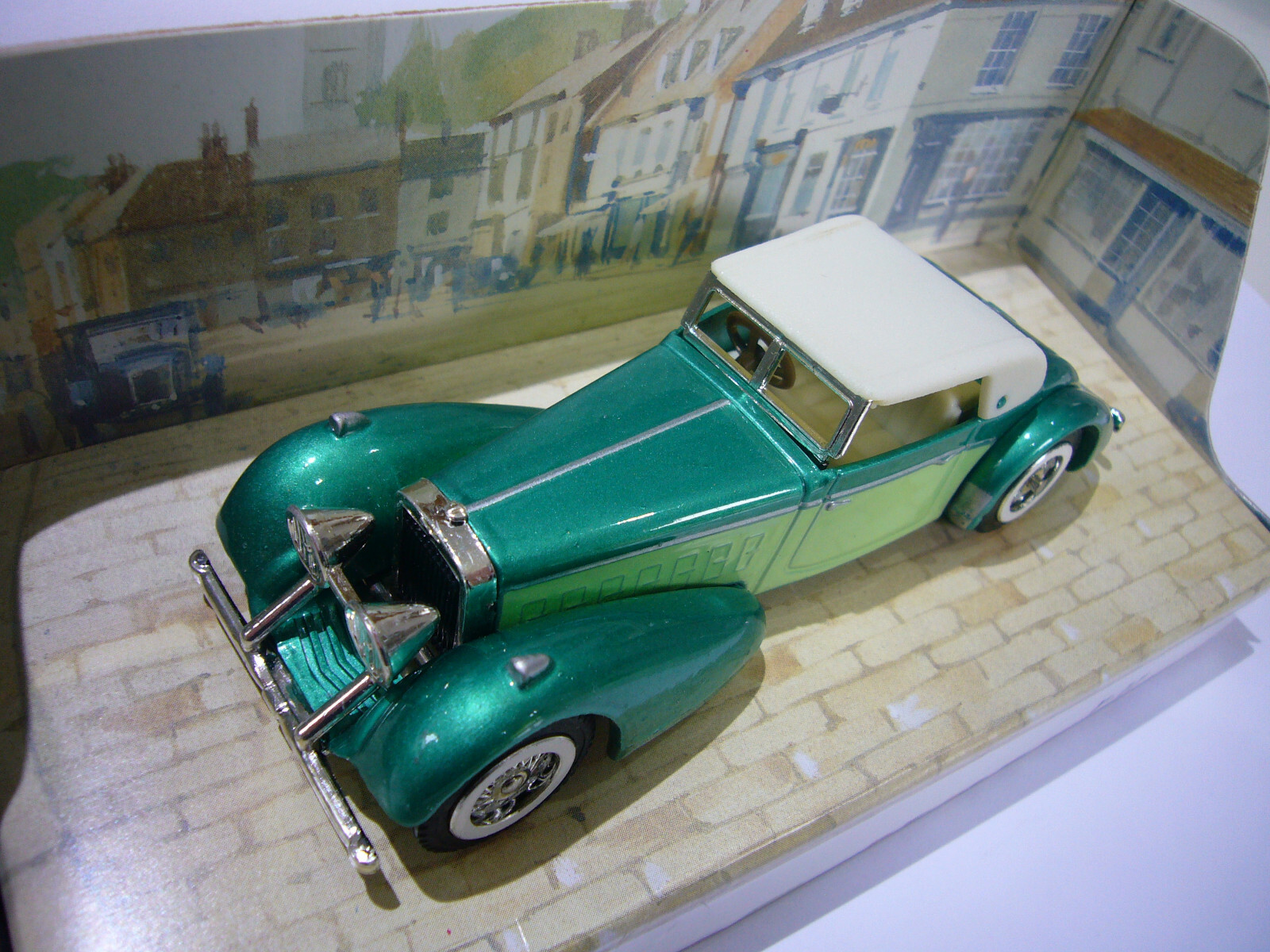 Miniature Matchbox Yesteryear Y-17, Hispano Suiza 1938, Rouge Et Noire, Diecast