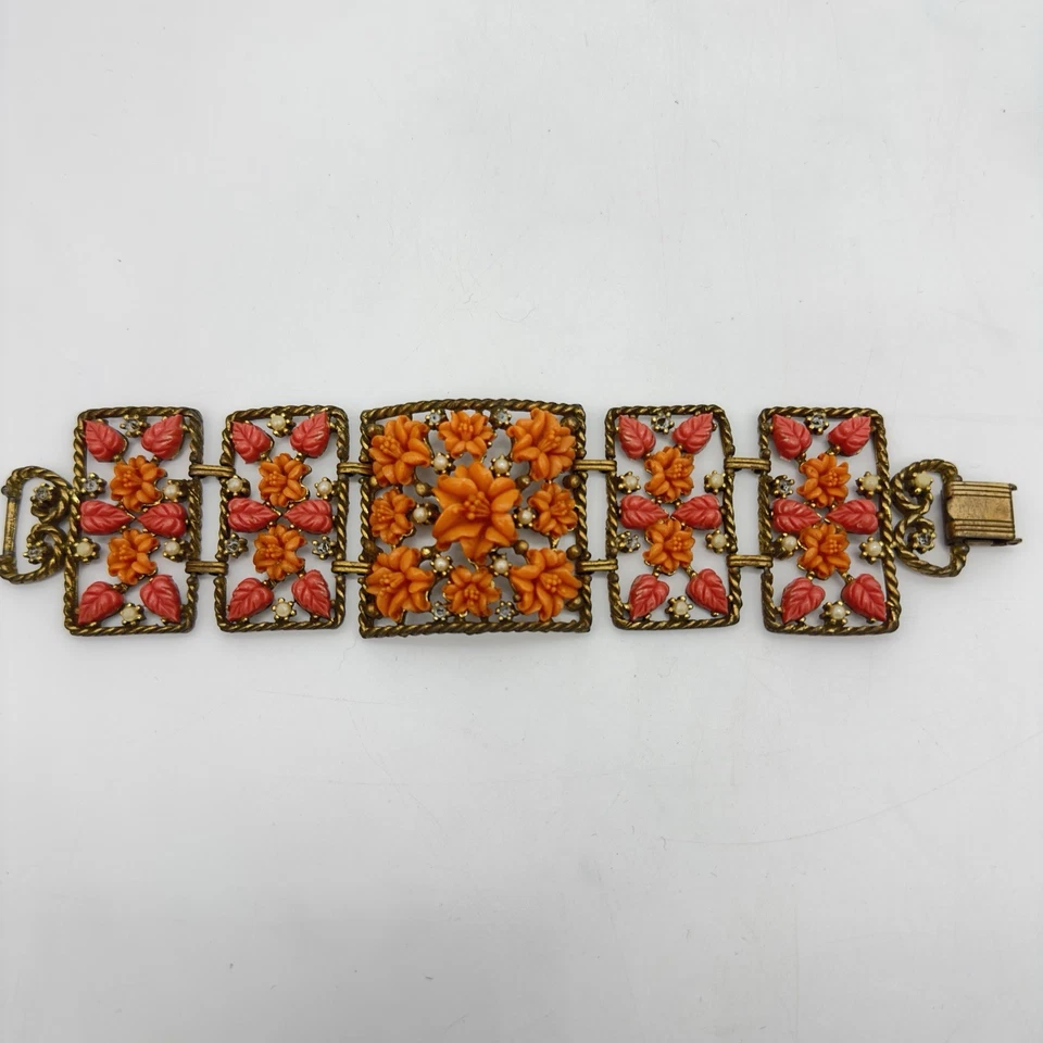 Pulsera celuloide vintage de cinco eslabones tallada imitación coral renacimiento victoriano Foto 2 de 4
