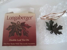 LONGABERGER TIE-ON W/ Ribbon & Box Double Leaf Metal Green Red 2000