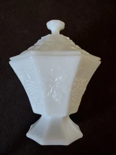 Vintage Anchor Hocking Grape Bunch Embossed Milk Glass Pedestal Candy Dish w Lid