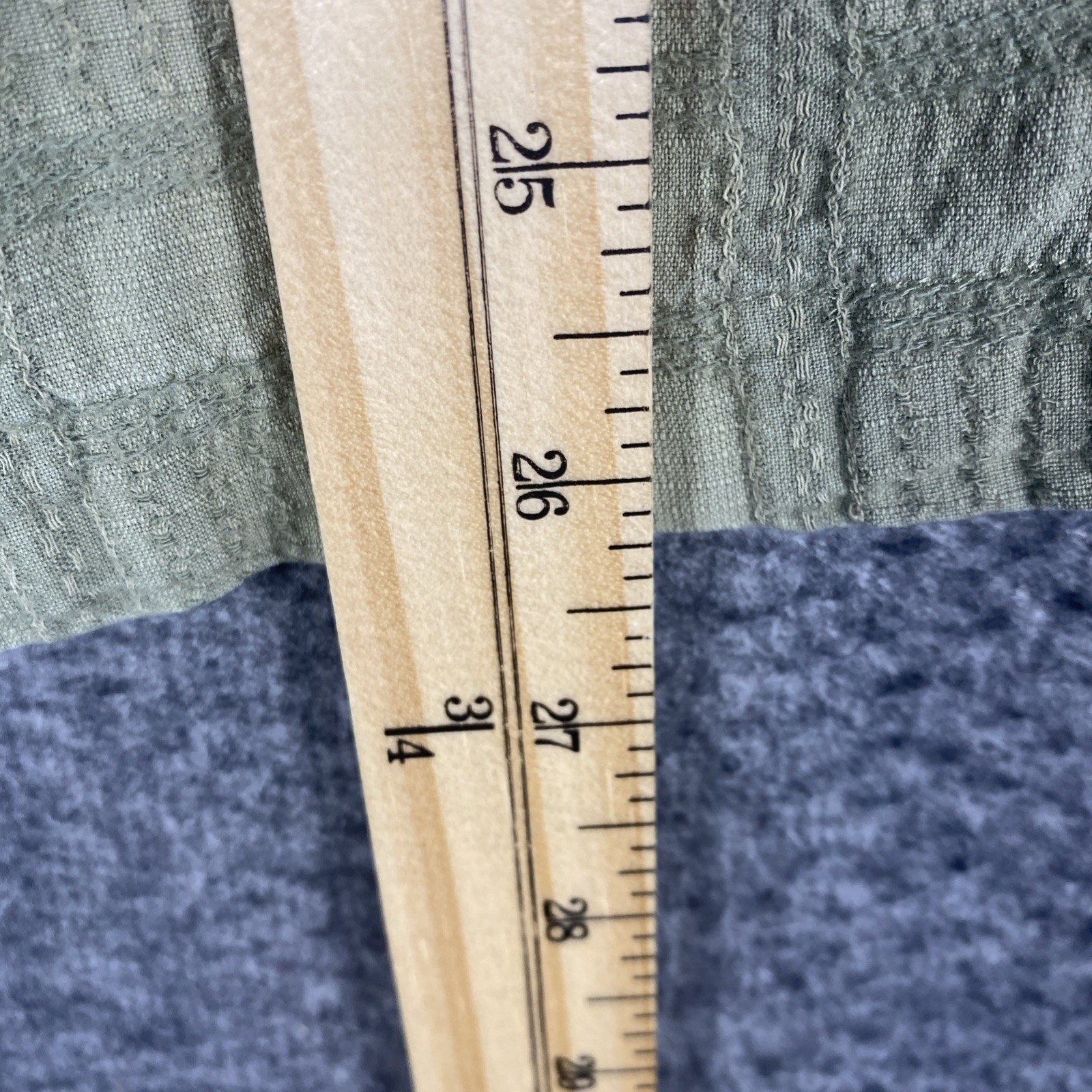 Pendleton bamboo button down shirt olive green Si… - image 6