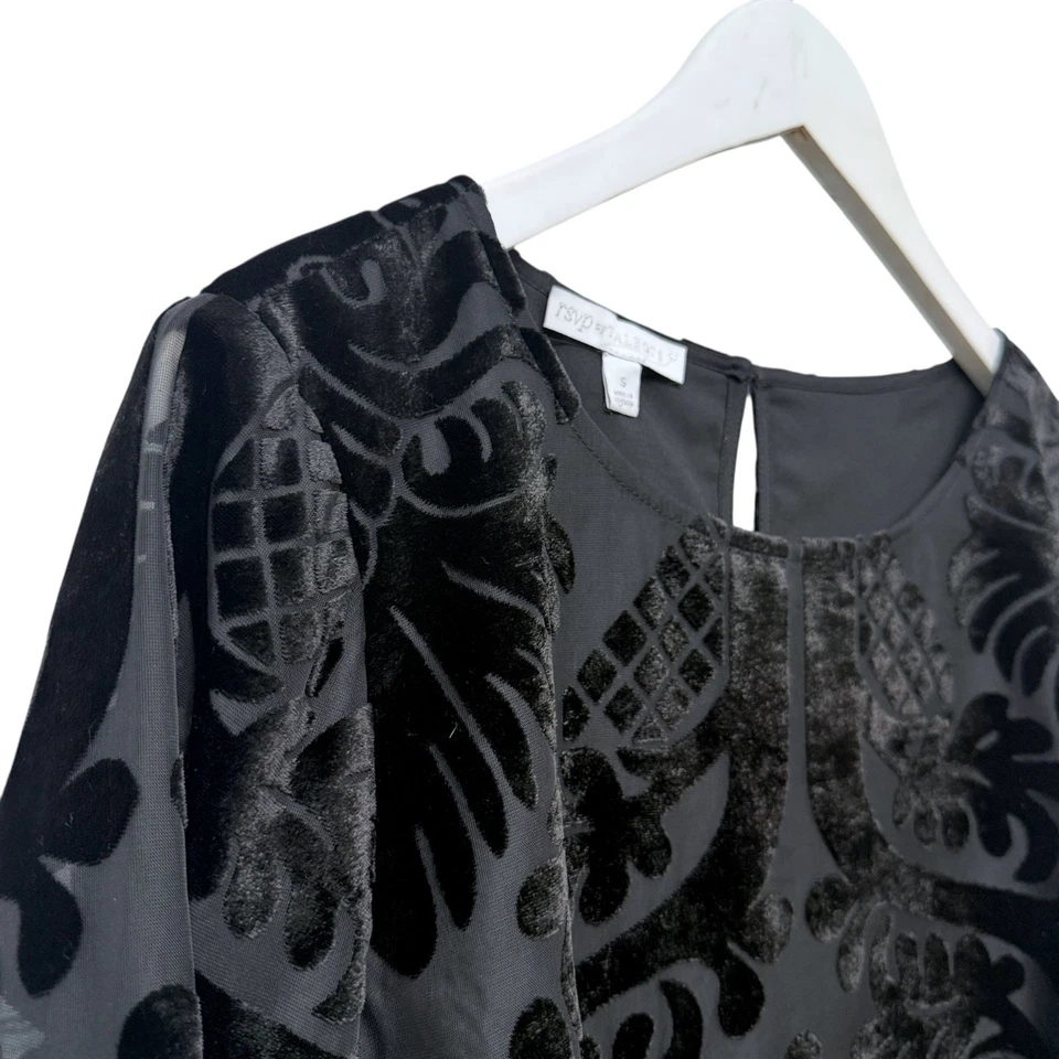 Blusa Talbots RSVP Veludo Preto Tamanho Pequeno Burnout Scroll Noite Férias - Imagem 4 de 4