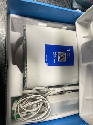 AT&T Fiber BGW320-500 Internet Kit Broadband Gateway Wi-Fi Modem Router NEW