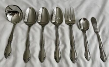 Oneida USA ‘BERKLEY SQUARE’ Stainless Lot Of 7 Serving Pieces || (A)
