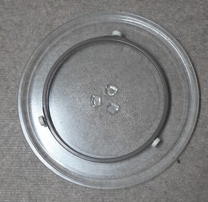 Drehteller für Siemens Mikrowellenherd Typ: TM820H7N zu verkaufen.