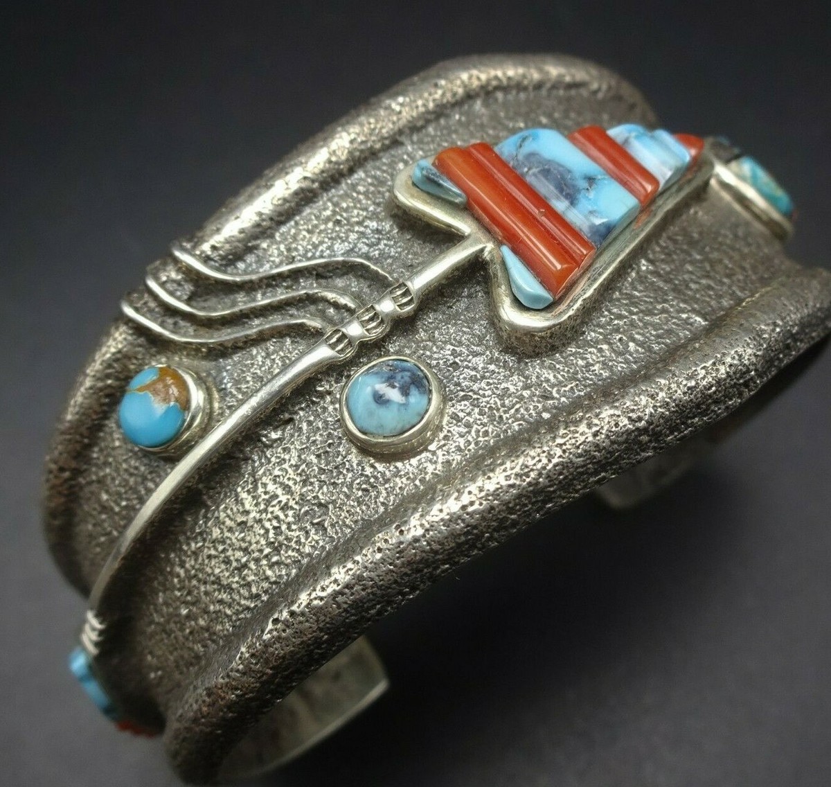 終わります！お値下げ¥50.000→Navajo・Lester James Lester James NAVAJO Tufa Sterling Silver TURQUOISE CORAL Inlay