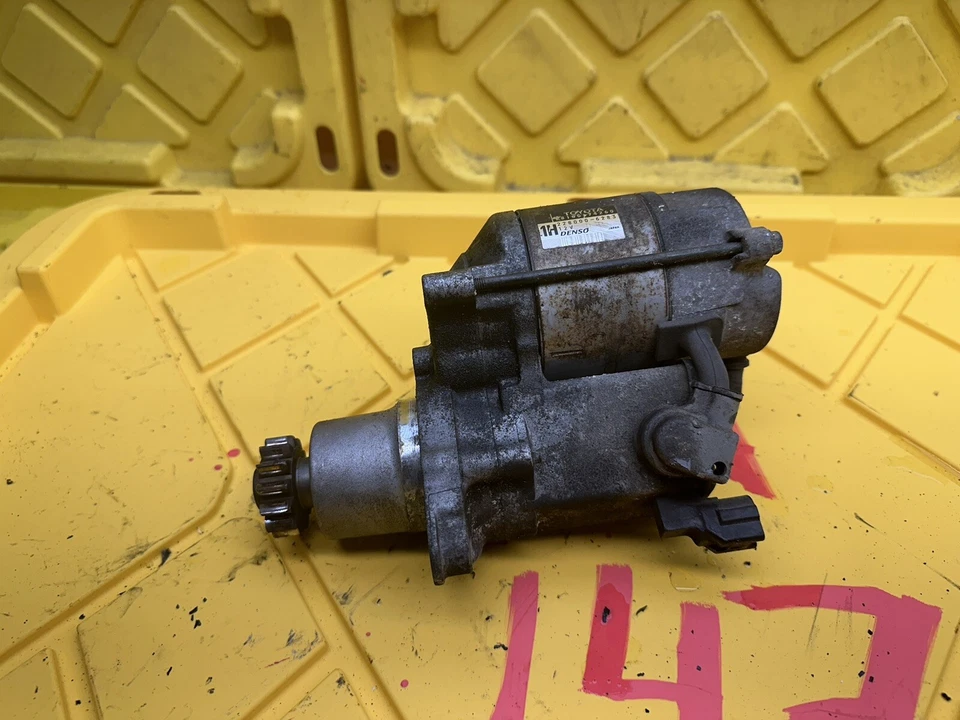 Toyota RAV 4 2001 arranque original usado 28100-03100 OEM Foto 2 de 4