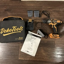 Deko DKCD20XL01 20V Cordless Drill Package