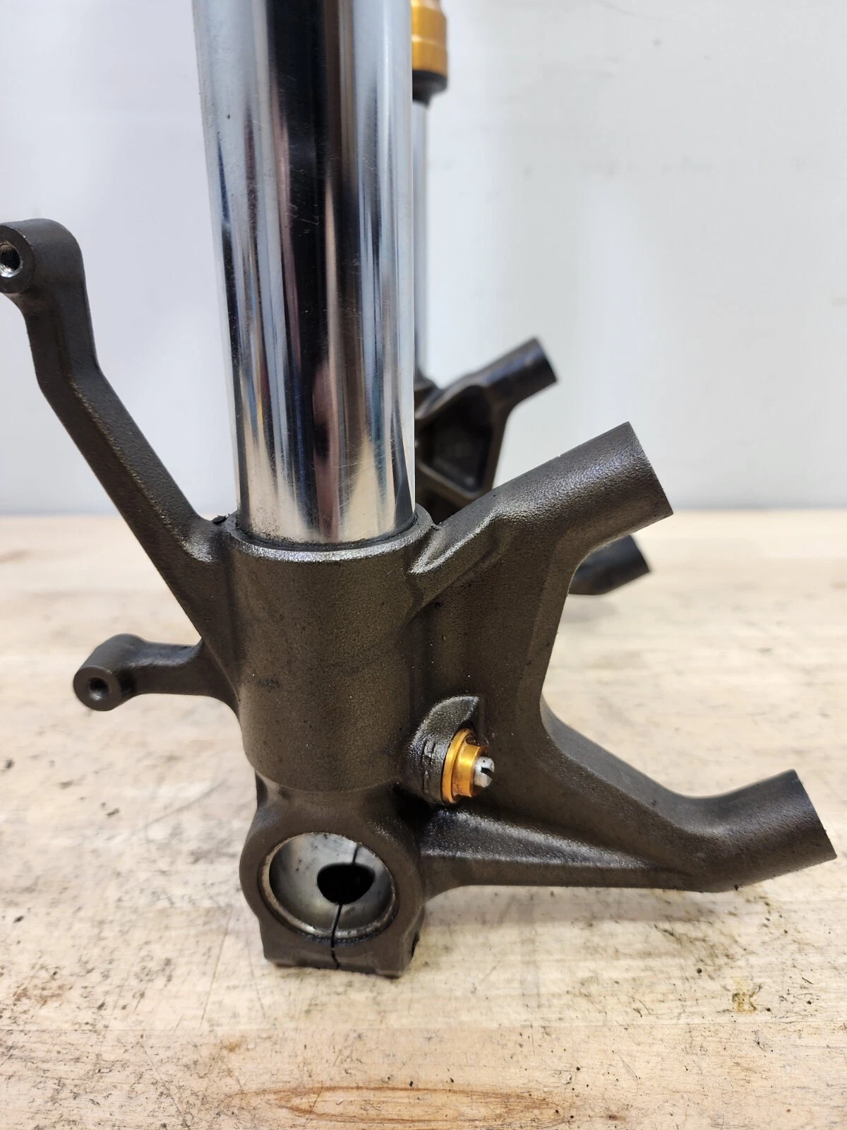 2005-2006 KAWASAKI NINJA ZX6R ZX636C OEM FRONT FORKS SHOCK