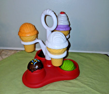 2011 Fisher Price Servin Surprises Serving Fun Food Ice Cream Party Set W9958