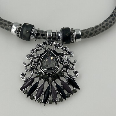 New Trezo Statement Choker Necklace Snake Print Gunmetal Rhinestones 18-21 Inch