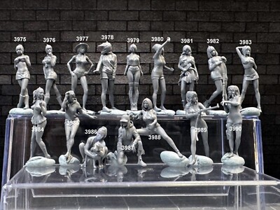 1:64 Figures  - For Dioramas Miniature Figures 164 Fig Lot 599 Mini Figures