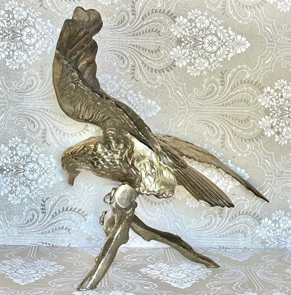 Águila de latón grande de colección de latón fundido águila de águila en rama 26" x 34" Foto 3 de 4