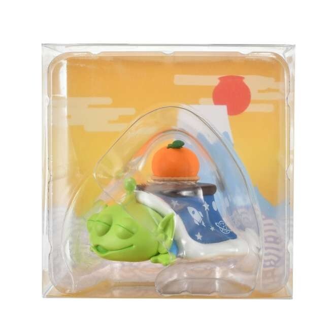 Disney Store Japan Little Green Men Alien Mascot Kotatsu New Year