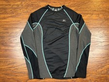 Mizuno Breath Thermo Shirt Women  s Large Thermal Plus Z5