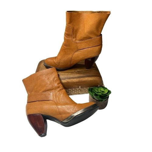 Farylrobin Anthropologie Cognac Leather Bootie with Buckle - Picture 3 of 11