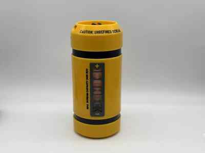 DISNEY PARKS MONSTERS INC SCREAM CAN SCARE CANISTER WATER BOTTLE NO STRAW