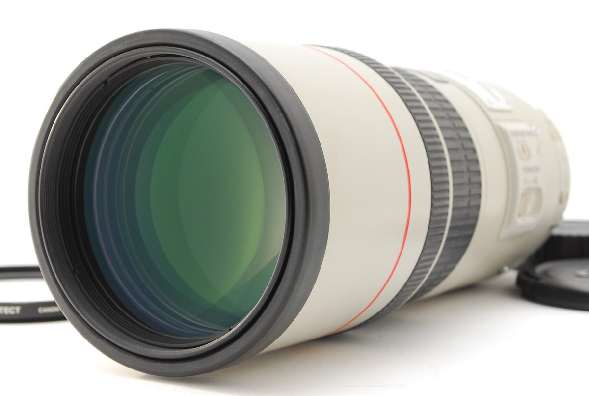 NEAR MINT w/ CASE】 Canon EF 300mm F4 L IS USM AF Telephoto Lens NEAR MINT w/ CASE】 Canon EF 300mm F4 L IS USM AF Telephoto Lens