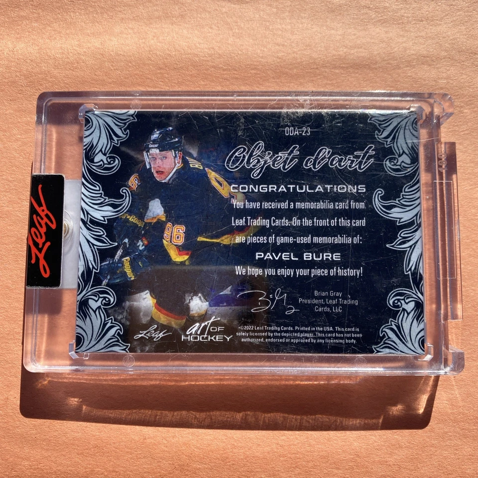 Hoja Art of Hockey Object 2022 D’art Pavel Bure doble reliquia púrpura/5 canucks patio Foto 4 de 4