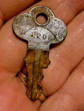 Vintage Old Antique Original Double Sided Chicago Lock Co Key # 2206