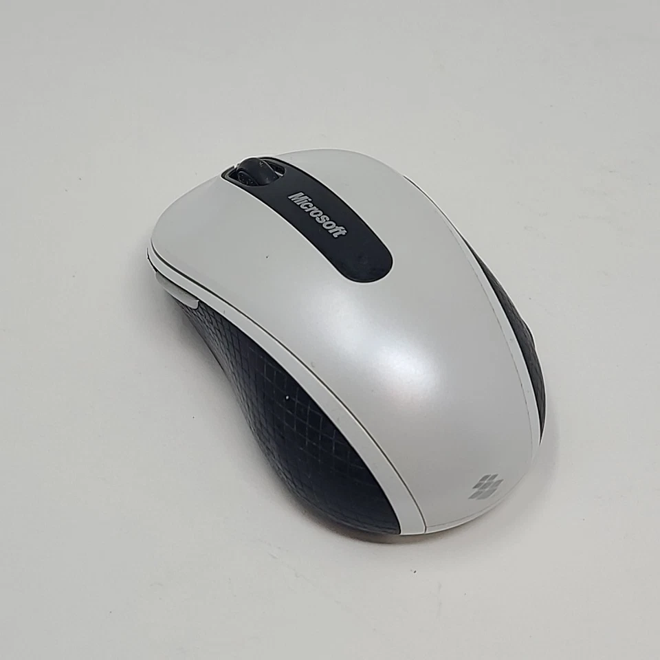 Microsoft Mobile 4000 Wireless BlueTrack Mouse w/ Dongle Tested & Working - Image 2 of 4