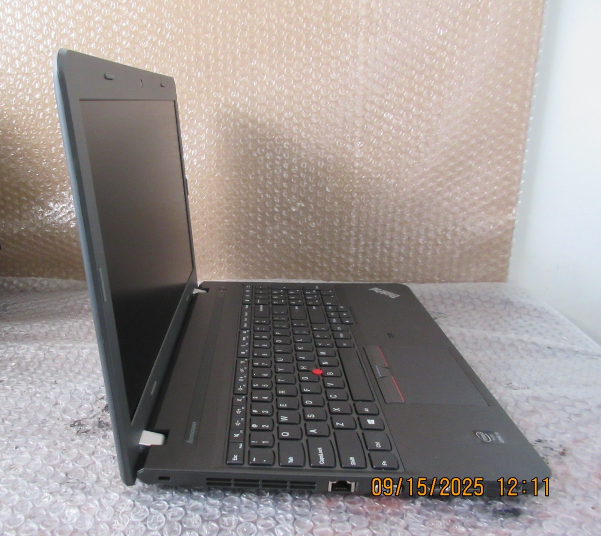 Lenovo ThinkPad E550 Laptop Core i3-4th @ 1.70GHz 4GB RAM 128GB