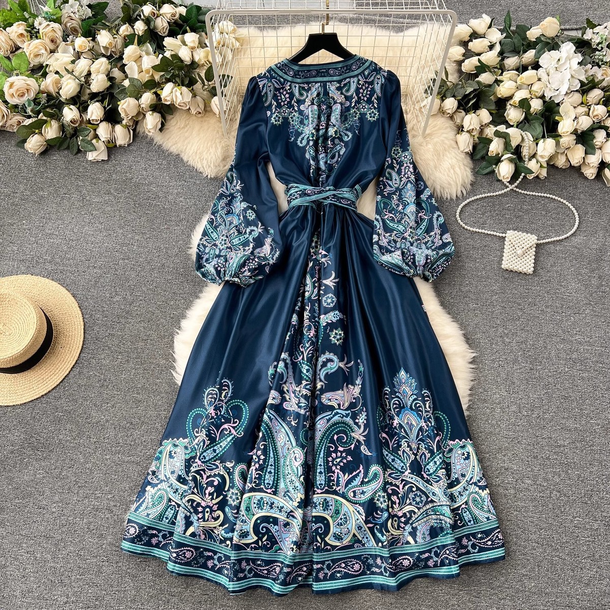 chinese dress ladies Hooded Plain Abaya Dubai Muslim Women Dress Long Robe at Amazon Women's  Clothing store main image 1