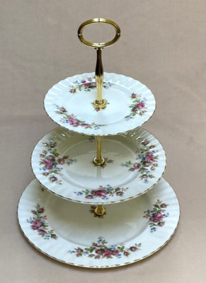Royal Albert ''Moss Rose'' DREISTUFIGER KUCHENSTÄNDER