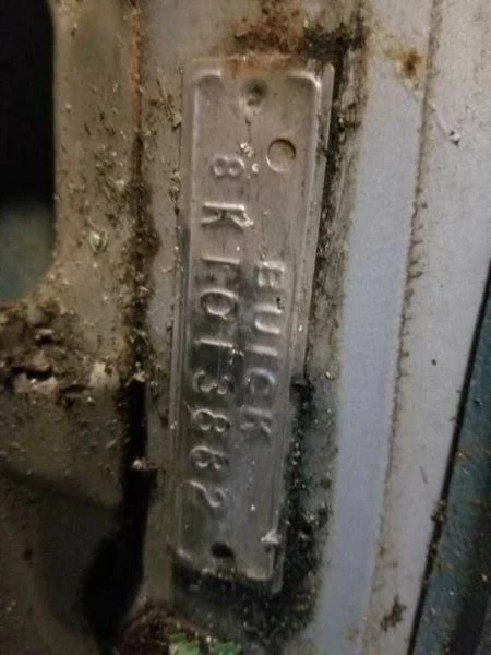 1964 BUICK ELECTRA RIGHT FRONT SPINDLE/KNUCKLE 819772 - Imagem 3 de 4