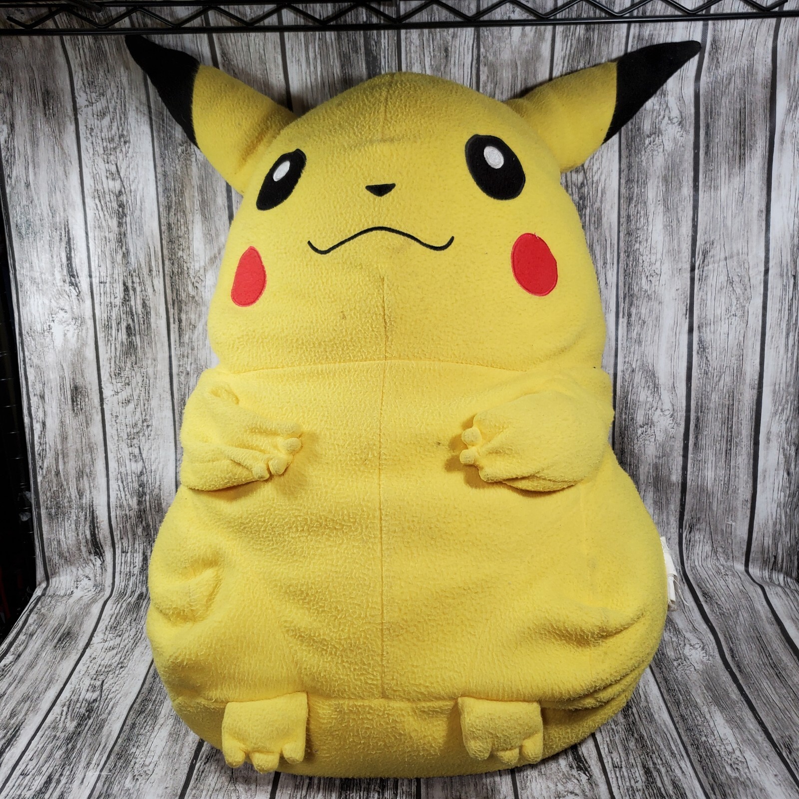 giant-pikachu-pillow