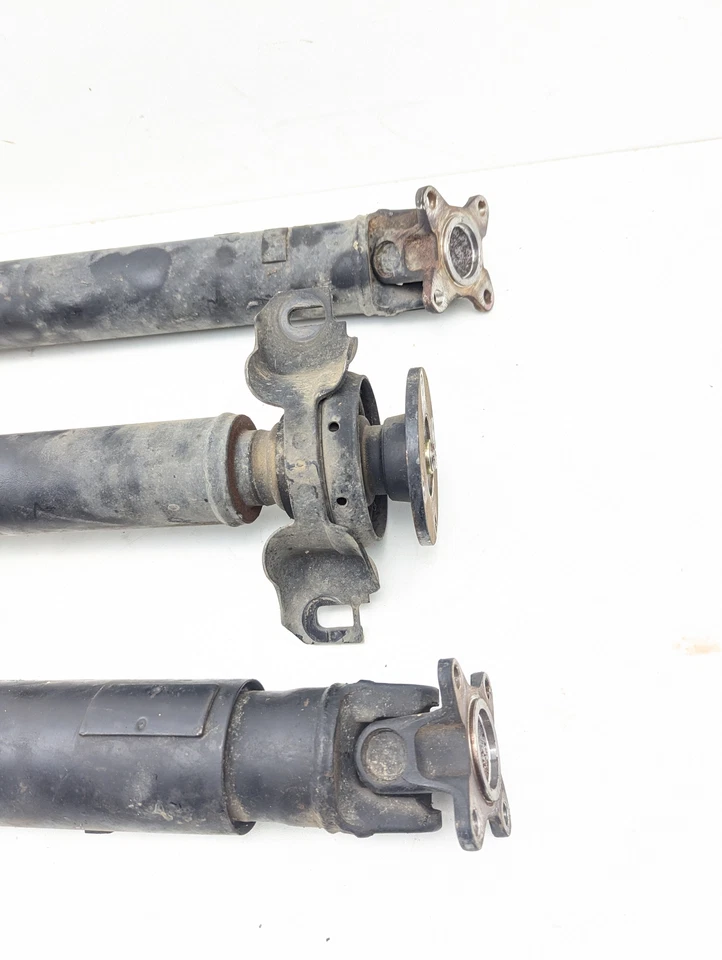 Eje de transmisión de hélice trasera Lexus RX 300 1999-2003 AWD - JUEGO COMPLETO Foto 3 de 4