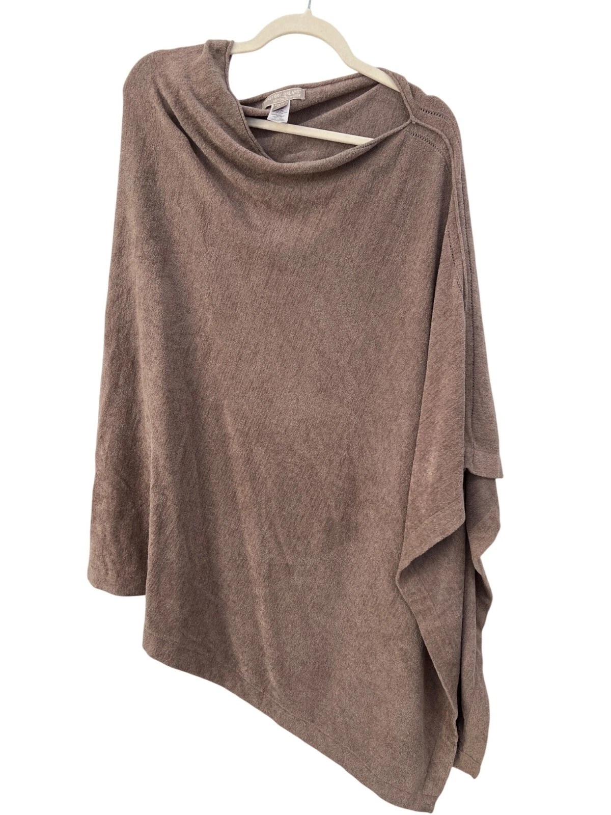Barefoot Dreams Cozychic Ultra Lite Poncho Women One Size Plus Tan Neutral Comfy