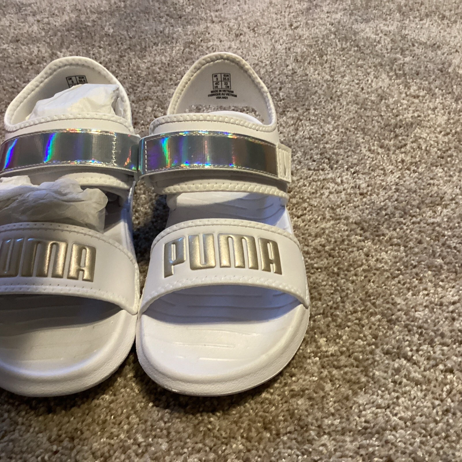 Scarpe sandali sportivi Puma bianco argento Softride ragazze taglia 4C NUOVE