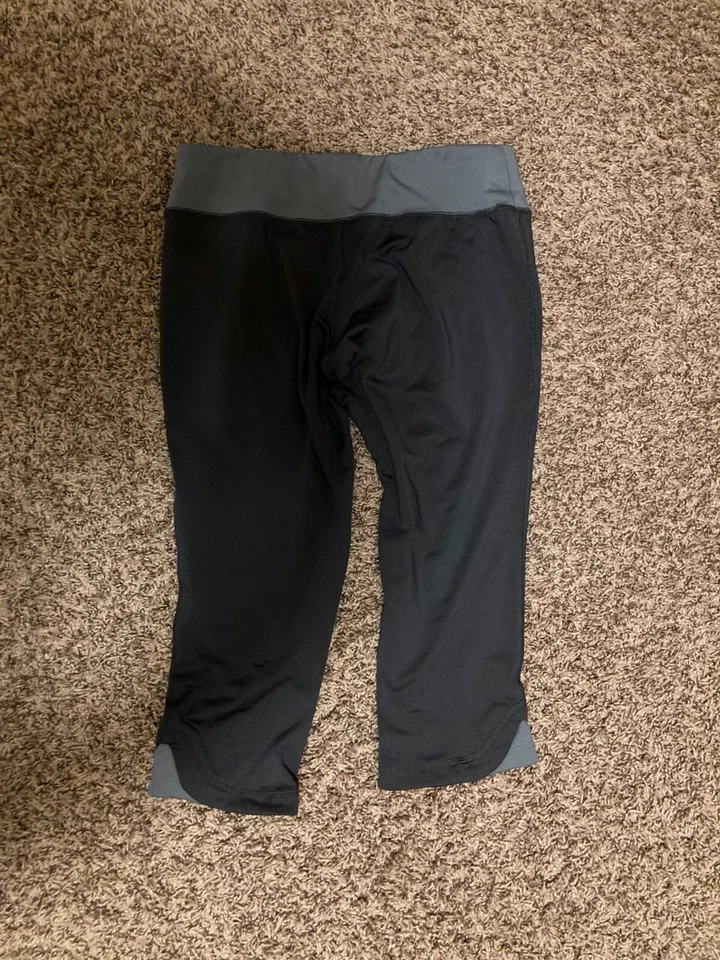 Wyoming Cowboys Leggings Womens Medium 7/9 Russell Black with Gray Waistband - Image 3 of 3