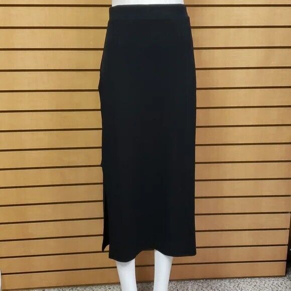 Gili Black Midi Skirt Size Medium - image 2