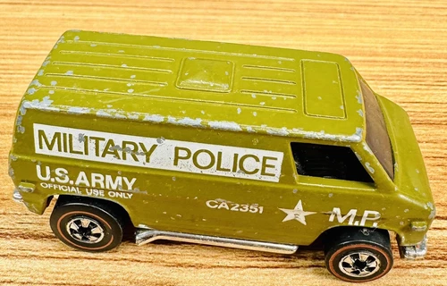 Hot Wheels Redline 1976 Khaki Kooler Military Police Super Van US Army