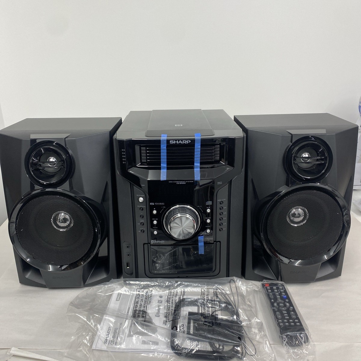 Sharp CD-BH950 240W 5-Disc Mini Shelf Speaker System Read