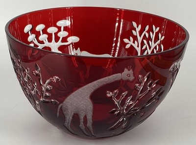 AJKA Design Guild Crystal Ruby African Dign Bowl Hungary 9'' x 6'' Elephant Lion