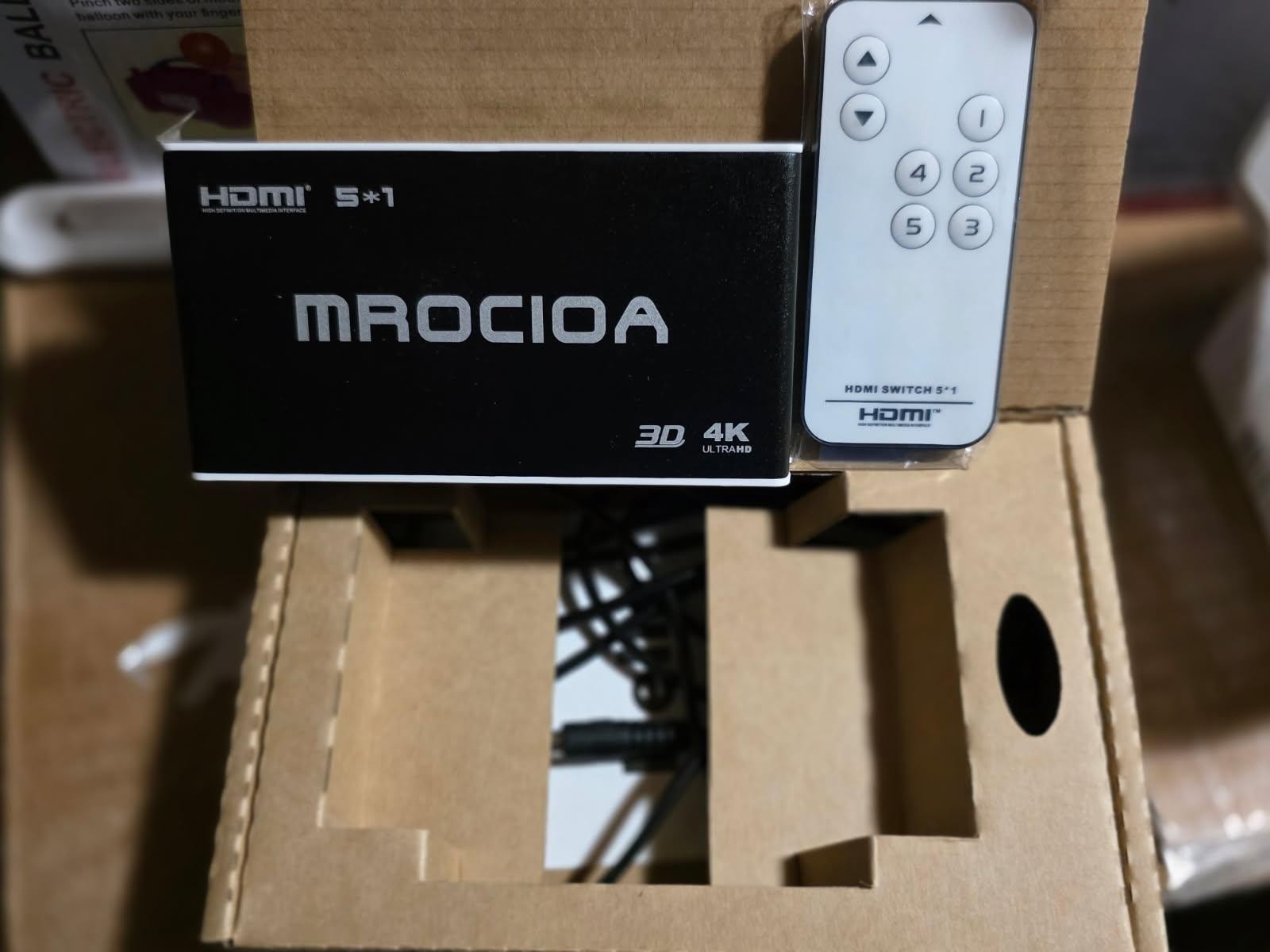 NEUBrocioa8K60HzARCeARC4k120HzHDMISwitchIR,5Input,1Output