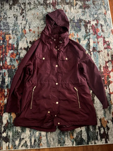 Cappotto primaverile Michael Kors donna bordeaux cappuccio nascosto zip davanti in XL
